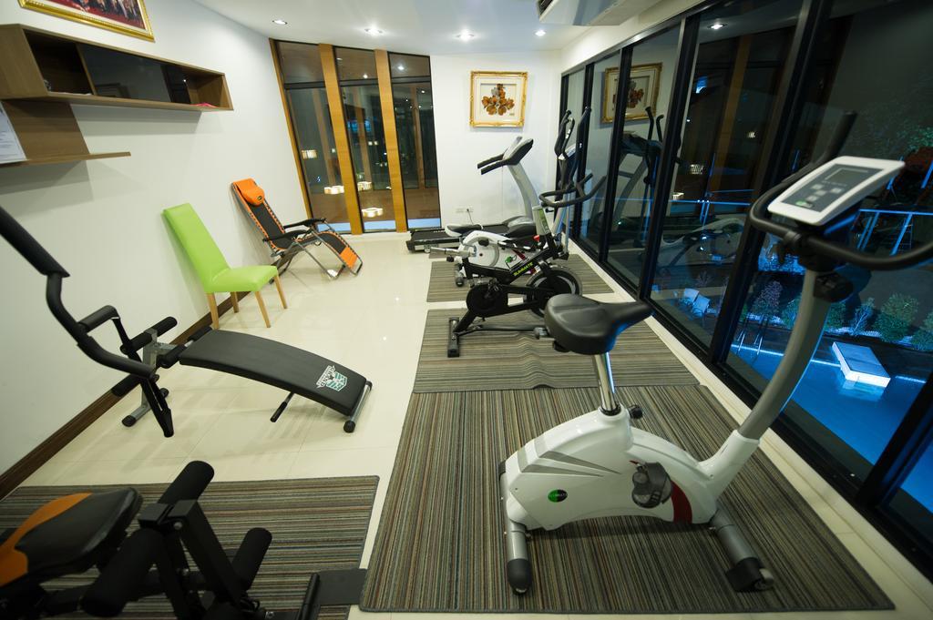 Mamaison Hotel Buriram Bagian luar foto
